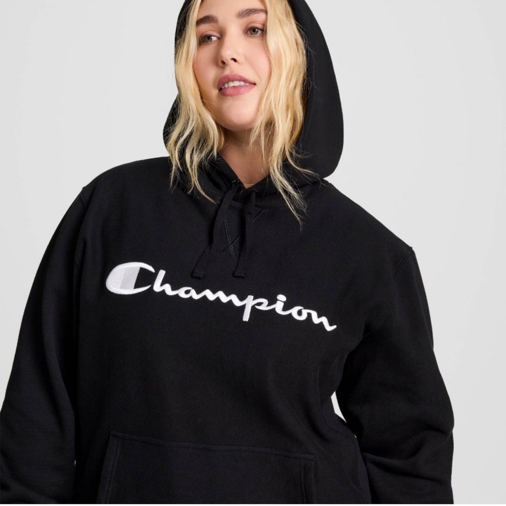 Champion Classic Black Pullover Hoodie Unisex Size Medium NWT